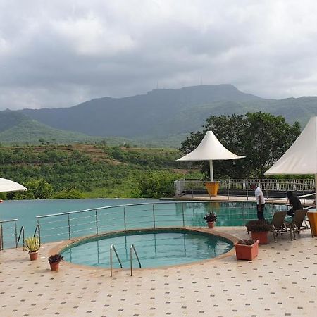 Wildernest Hilltop Resort Mangvadi エクステリア 写真
